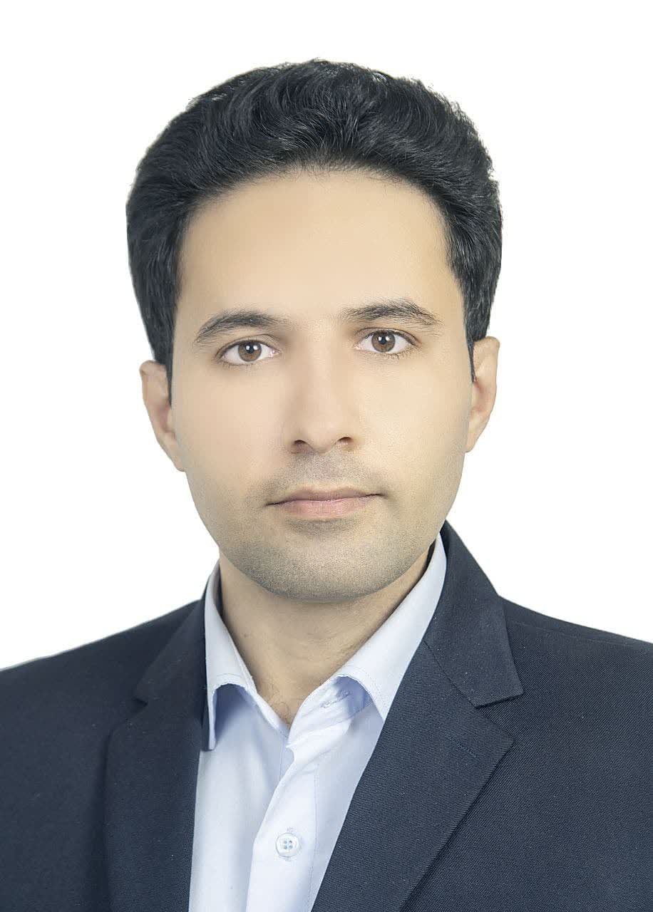 آقای دکتر محمدرضا اسفندیاری